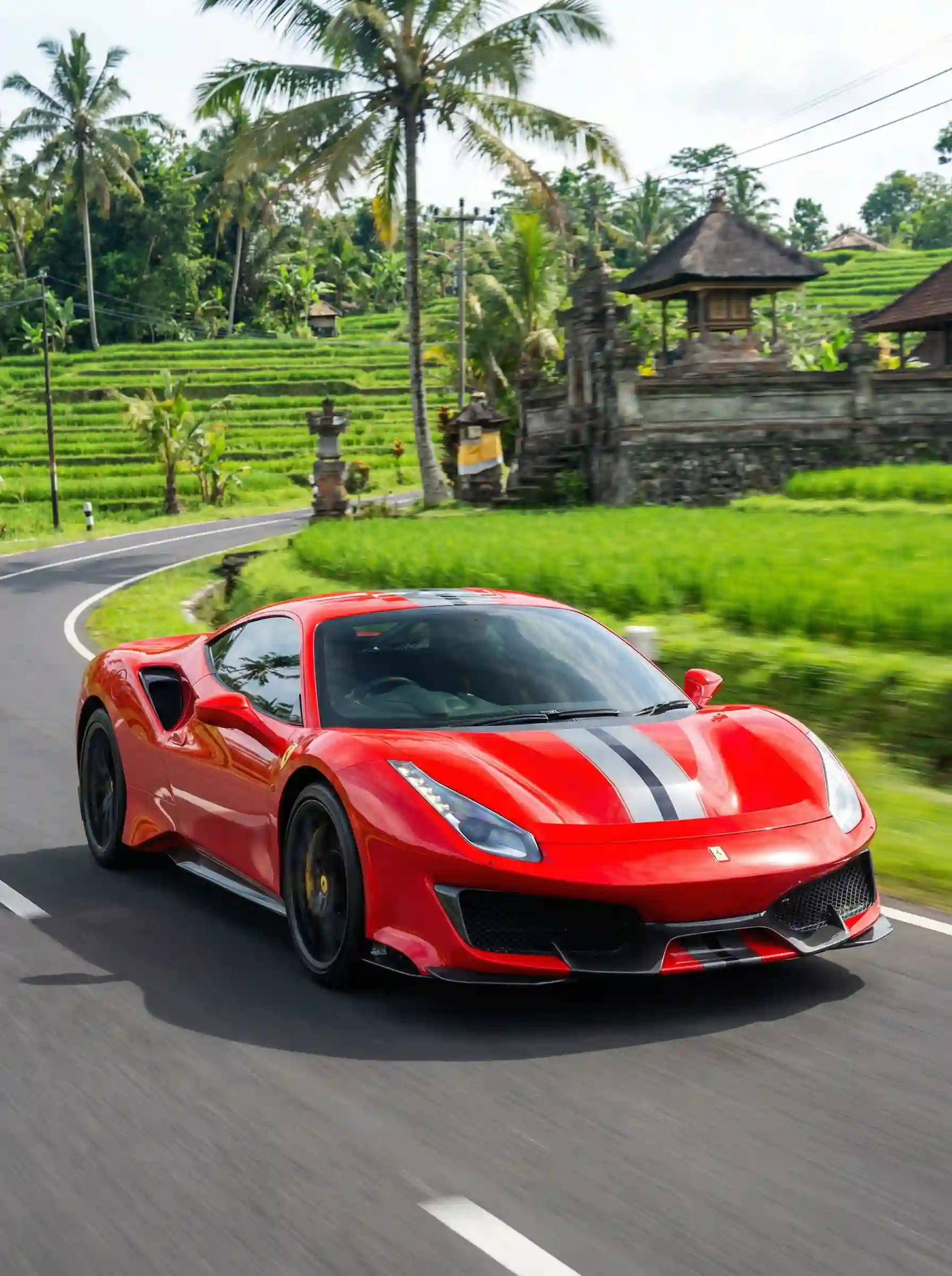 Sewa Mobil Sport Mewah Bali - Porsche GT4