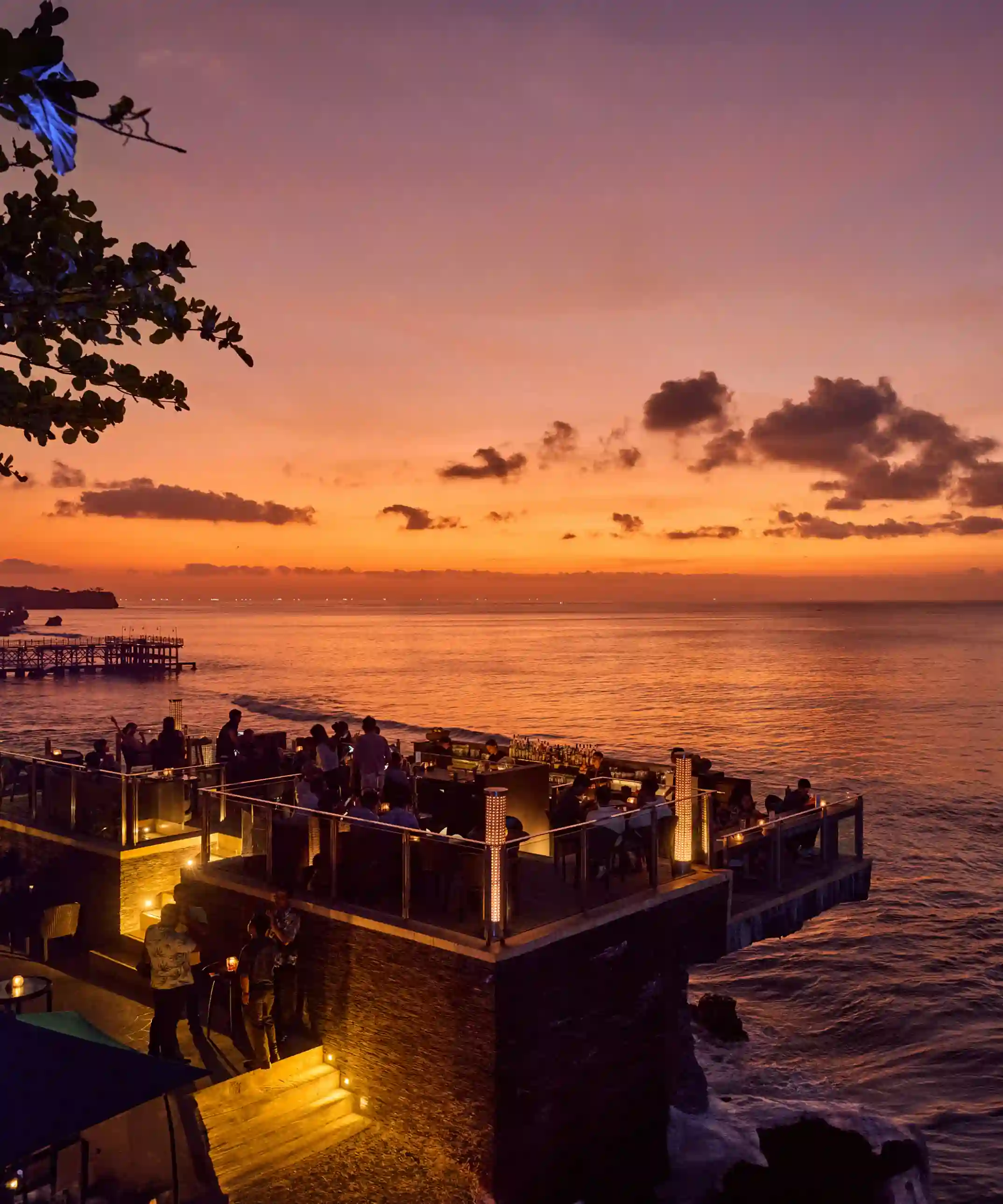 Rock Bar Ayana - Destinasi Sewa Mobil Mewah Jimbaran