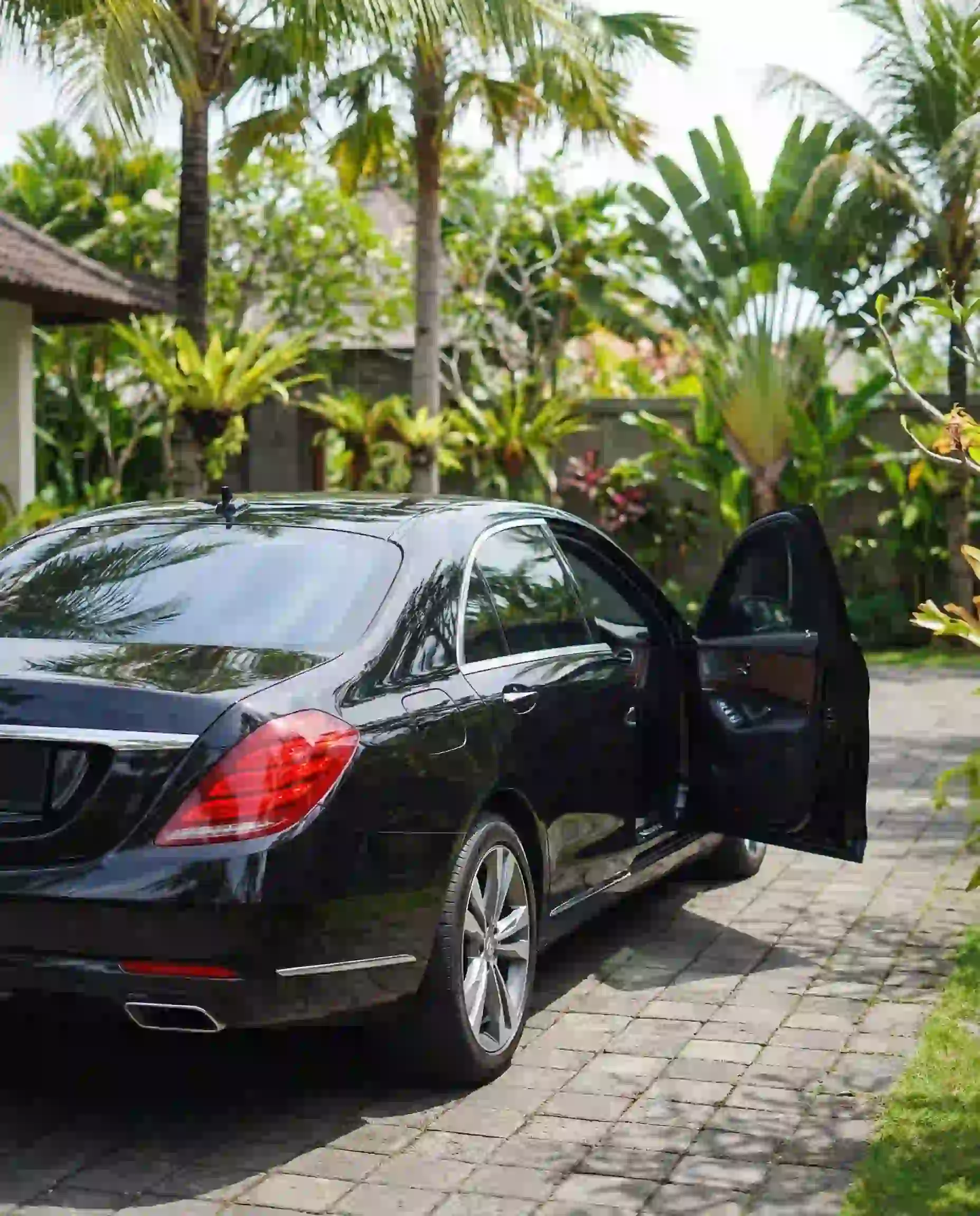 Sewa Mobil Sport Mewah Jimbaran Bali