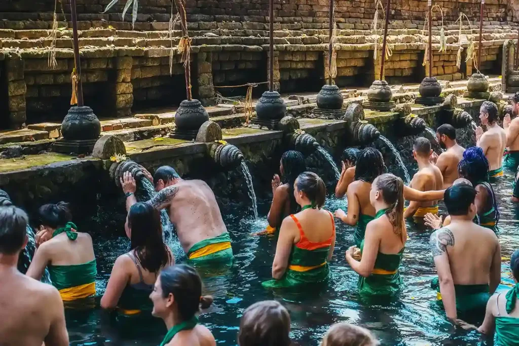 Pura Tirta Empul, Tampaksiring