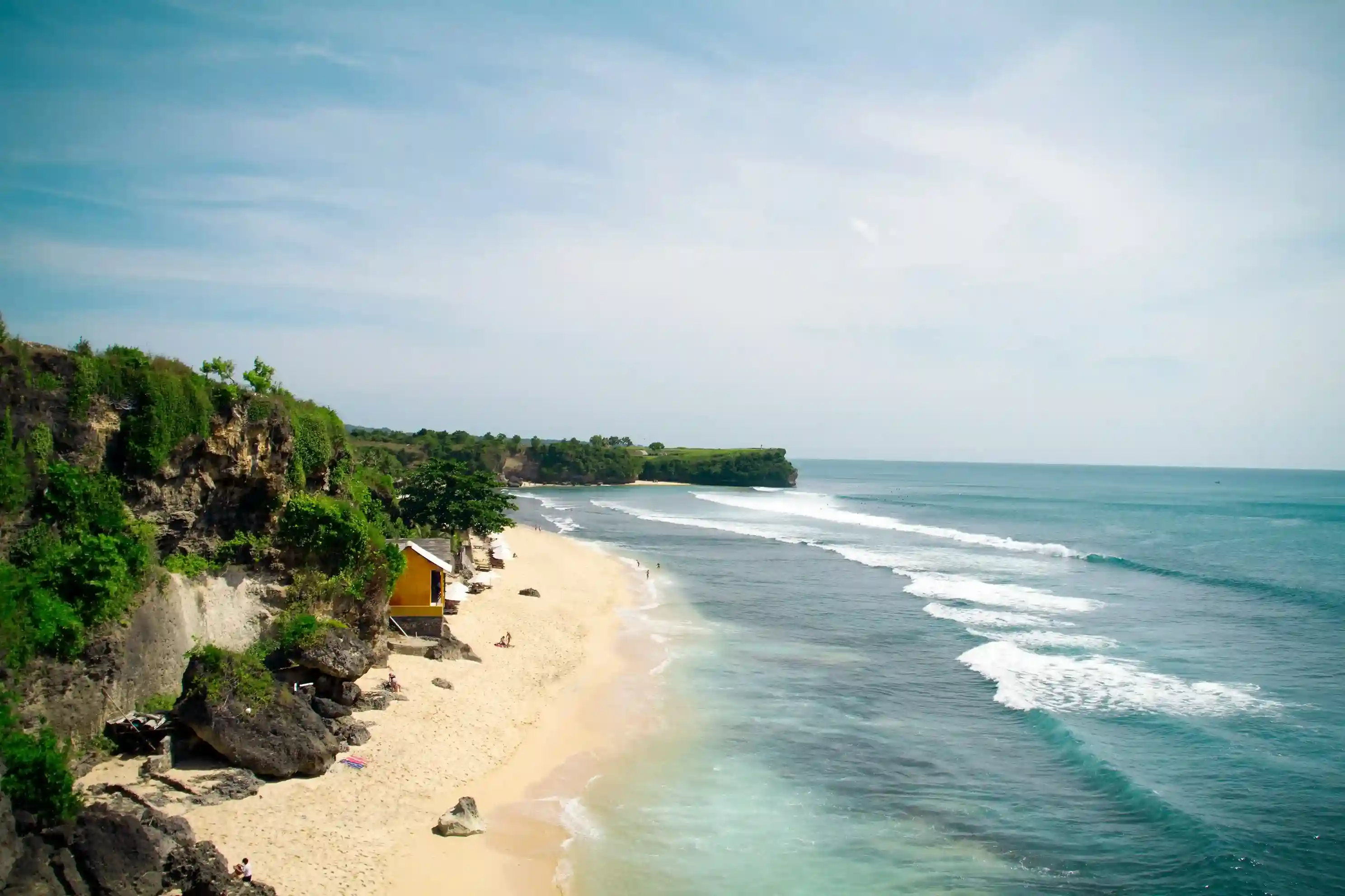 Balangan Beach - Destinasi Sewa Mobil Mewah Uluwatu
