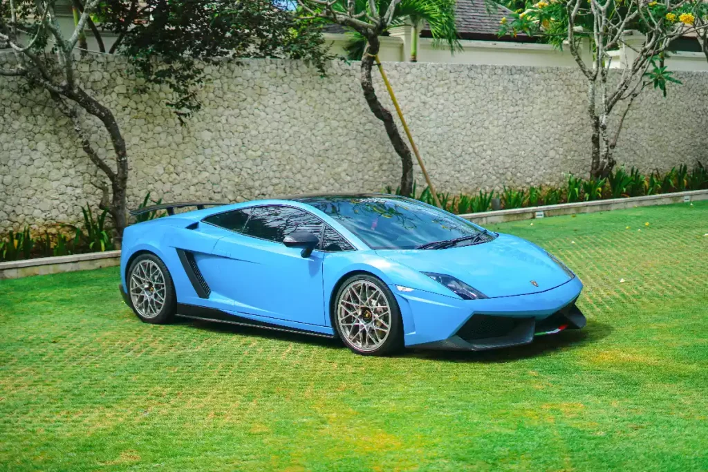 Sewa Lamborghini Gallardo di Bali — armada Mobil Mewah Bali