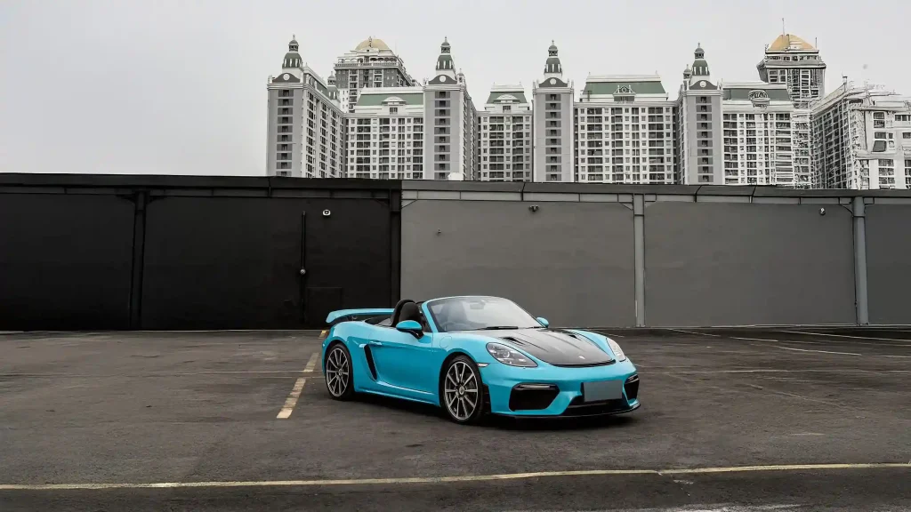Sewa Porsche GT4 di Bali — armada Mobil Mewah Bali